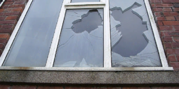 Замена стеклопакета в пластиковом окне