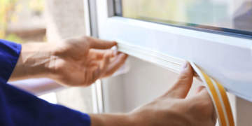 Замена уплотнителя пластиковых окон