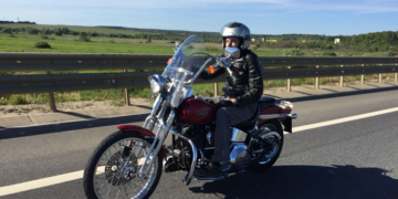 В подмосковной Коломне собрались гонщики на мотокросс «Русская зима»