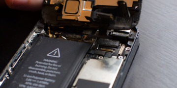 Как быстро и качественно заменить корпус на айфоне