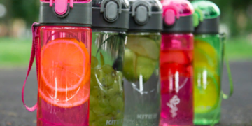 Разновидности и советы по выбору бутылочек для воды