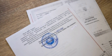 В яких випадках вимагають нотаріальний переклад