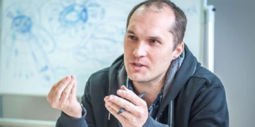 Образование и начало карьеры журналиста Юрия Бутусова