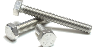 Где и как применяются болты DIN 933 в строительстве
