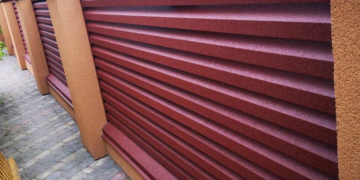 Поняття про паркан жалюзі та особливості встановки