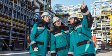 Сибур Холдинг: Преимущества и особенности компании