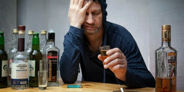 Особенности вывода из запоя: правила и варианты