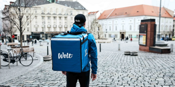 Работа курьером в Грузии: достоинства и особенности