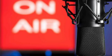 Чому радіореклама в Україні досі актуальна