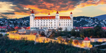 Правила получения образовании в Словакии для казахстанцев