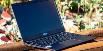 Ноутбуки від DKT: різновиди та особливості вибору