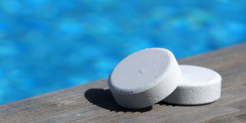 Використання хлору для басейну: особливості та переваги