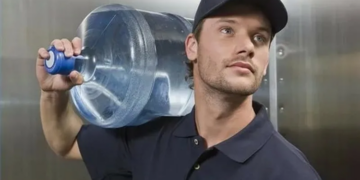 Здорова Вода пропонує доставку якісної та живої води