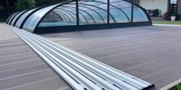 Накриття для басейну: комфорт, безпека та естетика у кожній деталі