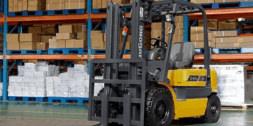 Как выбирать погрузчик для склада: что нужно знать