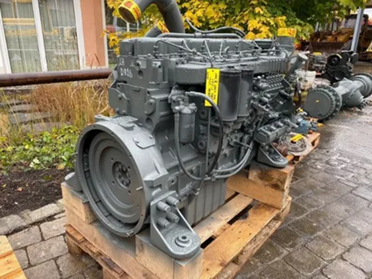 Як визначити, що двигуну екскаватора потрібен ремонт