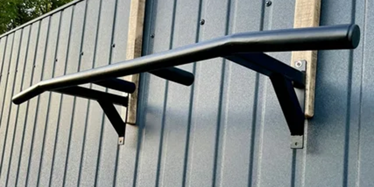 Турнік на стіну: різновиди та встановка